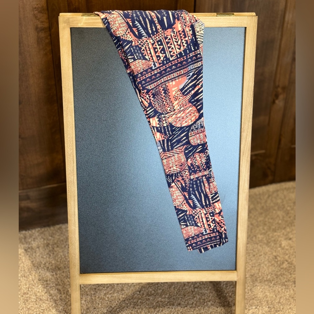 NWOT LuLaRoe leggings TC